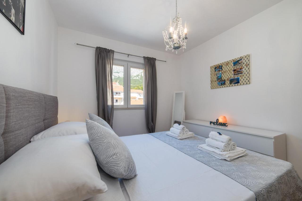 Libertas Apartment Макарска Екстериор снимка